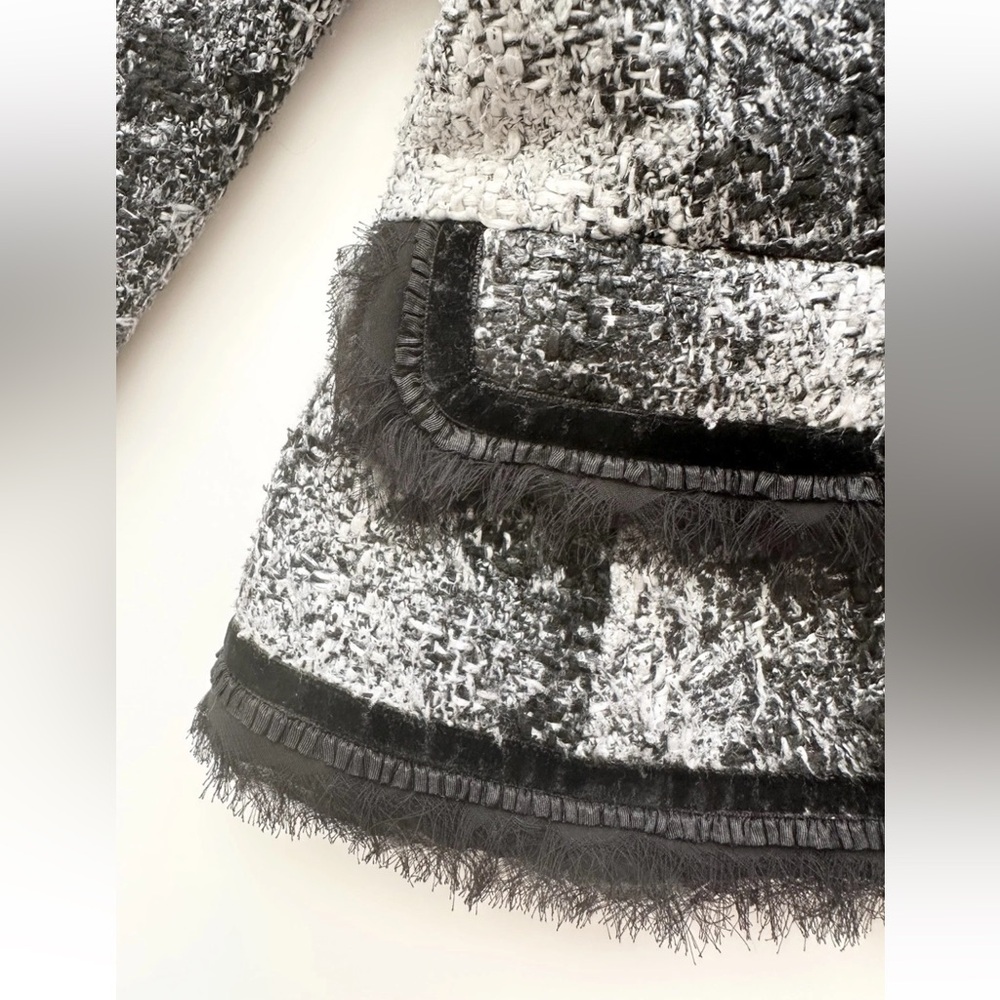 Cache' 6 Tweed Blazer Lined Clasp Closure Chiffon Trim Black White Silver Flat - Picture 10 of 11